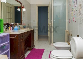 Bagno - Appartamento Via Francesco Petrarca
 
10, Mascalucia - foto 15