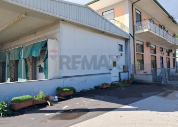 Edificio all\'aperto - Commercial Premises Via Poggio Del Lupo
37, Misterbianco - photo 14