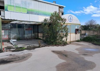 Edificio all\'aperto - Commercial Premises Via Poggio Del Lupo
37, Misterbianco - photo 21