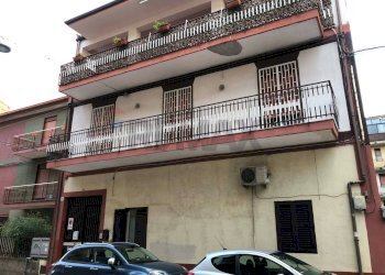 Edificio all\'aperto - Bilocale via genova
 
39, Misterbianco - foto 2