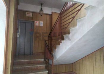 Scale - Appartamento Viale Dante Alighieri
 
12, Caltagirone - foto 8