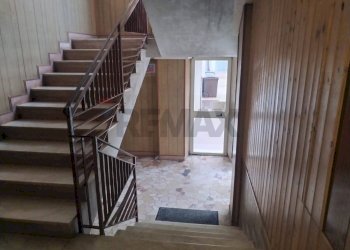 Scale - Appartamento Viale Dante Alighieri
 
12, Caltagirone - foto 9