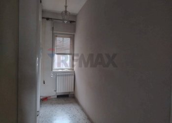 Stanza vuota - Appartamento Viale Dante Alighieri
 
12, Caltagirone - foto 11