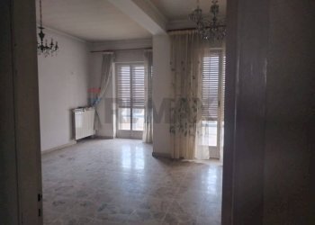 Stanza vuota - Appartamento Viale Dante Alighieri
 
12, Caltagirone - foto 30