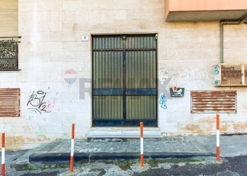 Edificio all\'aperto - Trilocale Via San Filippo Neri
 
18, Catania - foto 14