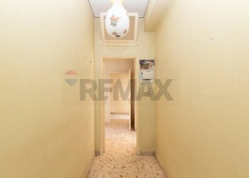 Hall / corridoio - Trilocale Via San Filippo Neri
 
18, Catania - foto 29