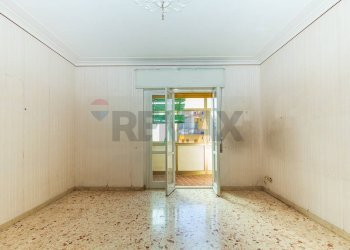 Stanza vuota - Trilocale Via San Filippo Neri
 
18, Catania - foto 33