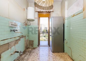 Cucina - Trilocale Via San Filippo Neri
 
18, Catania - foto 37