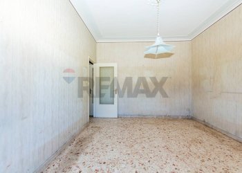 Stanza vuota - Trilocale Via San Filippo Neri
 
18, Catania - foto 39