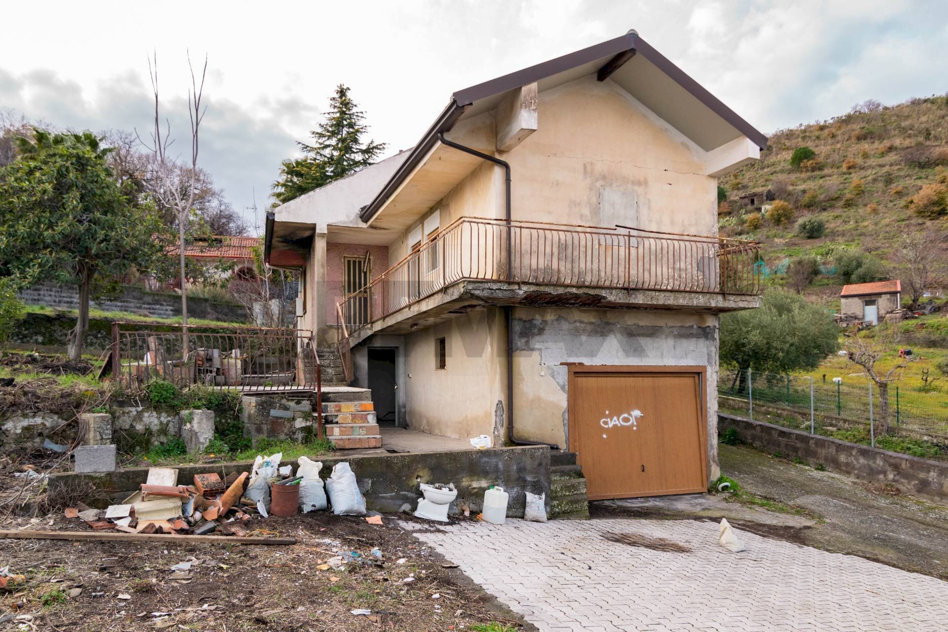 Casa all\'aperto - Villa Via Cosenza
 
Snc, Trecastagni - foto 2