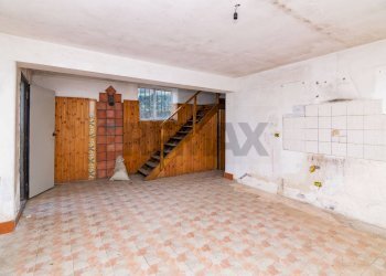 Stanza vuota - Villa Via Cosenza
 
Snc, Trecastagni - foto 24