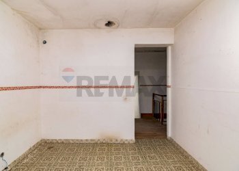 Stanza vuota - Villa Via Cosenza
 
Snc, Trecastagni - foto 32