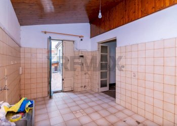 Bagno - Casa indipendente Via Peloro
 
5, Acireale - foto 3