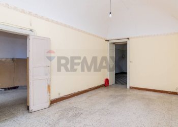 Stanza vuota - Casa indipendente Via Peloro
 
5, Acireale - foto 13