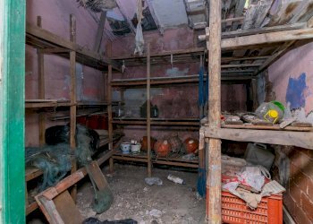 Dispensa di stoccaggio - Casa indipendente Via Peloro
 
5, Acireale - foto 19