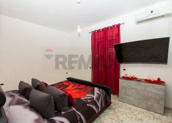 Camera / camera da letto - Trilocale Via delle Ciliegie
 
21, San Giovanni la Punta - foto 12