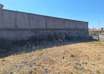 Edificio all\'aperto - Terreno edificabile Via Catanzaro
snc, Mascalucia - foto 3