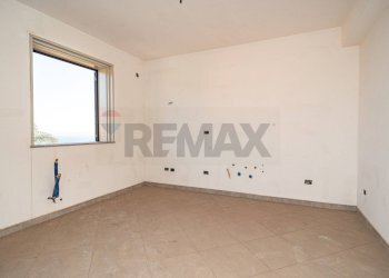 Stanza vuota - Villa a Schiera via sciarone
 
15, Aci Castello - foto 10