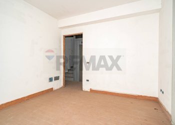 Stanza vuota - Villa a Schiera via sciarone
 
15, Aci Castello - foto 16