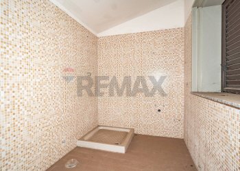 Bagno - Villa a Schiera via sciarone
 
15, Aci Castello - foto 23