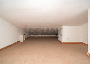 Stanza vuota - Villa a Schiera via sciarone
 
15, Aci Castello - foto 24