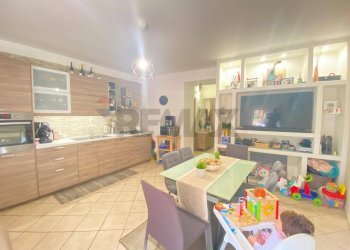 Cucina - Trilocale Via Jacopo Lo Verde
 
18, Catania - foto 12