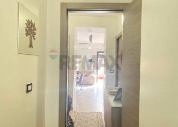 Hall / corridoio - Trilocale Via Jacopo Lo Verde
 
18, Catania - foto 17