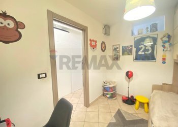 Camera / camera da letto - Trilocale Via Jacopo Lo Verde
 
18, Catania - foto 27