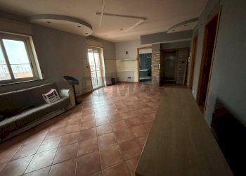 Stanza vuota - Quadrilocale Via Gorizia
 
28, Adrano - foto 47