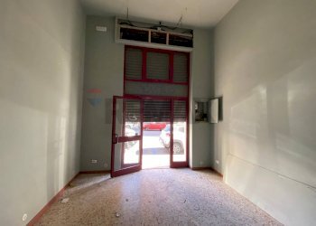 Stanza vuota - Shop Via Caronda
 
327 C, Catania - photo 5