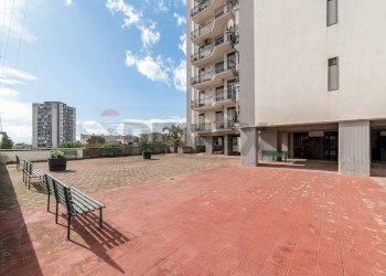 Edificio all\'aperto - Quadrilocale Viale Nitta
 
7, Catania - foto 32