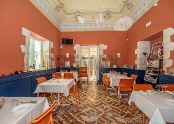 Sala da pranzo - Attività Commerciale Via Gesù
 
11, Scicli - foto 4