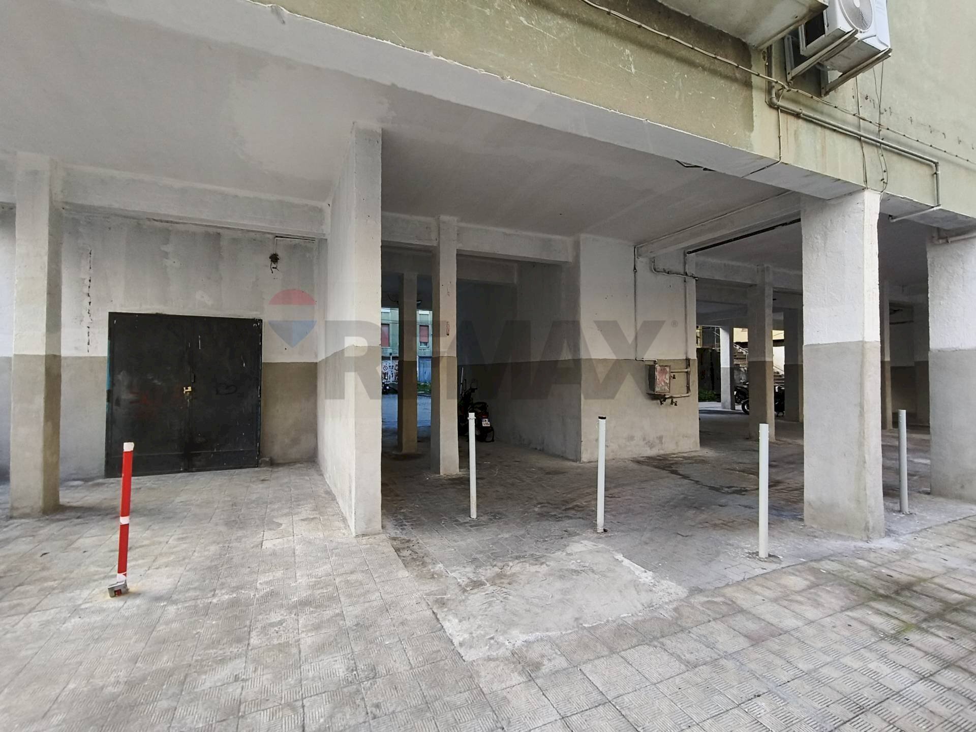 Parcheggio - Quadrilocale Via Sardegna
 
16, Catania - foto 2