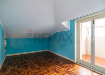 Stanza vuota - Attic Via Galileo Galilei
 
20, Paterno - photo 17