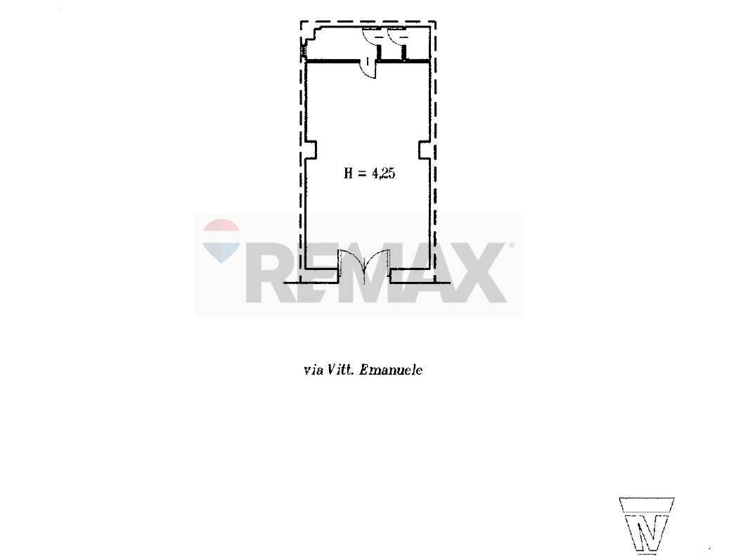 Pianta 2D - Shop Via Vittorio Emanuele III
 
236, Paterno - floor plans 1