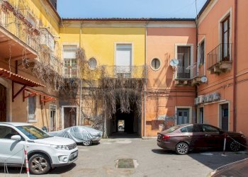 Edificio all\'aperto - Magazzino Via Circumvallazione
429/D, Paterno - foto 19