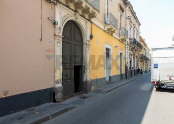 Edificio all\'aperto - Magazzino Via Circumvallazione
429/D, Paterno - foto 22