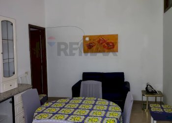 Sala da pranzo - Trilocale Via Giovanni Boccaccio
 
20, Paterno - foto 11