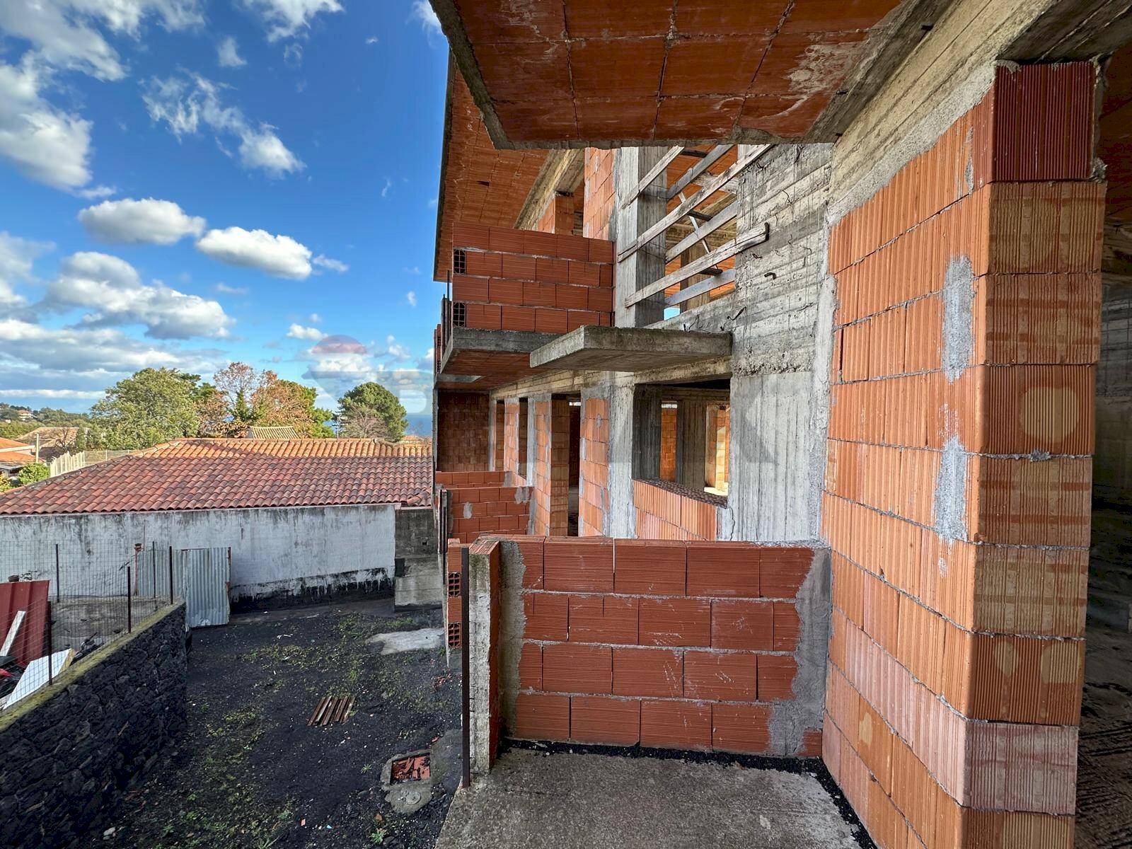 Casa all\'aperto - Casa semi indipendente quattordicesima finita
 
20, Zafferana Etnea - foto 1