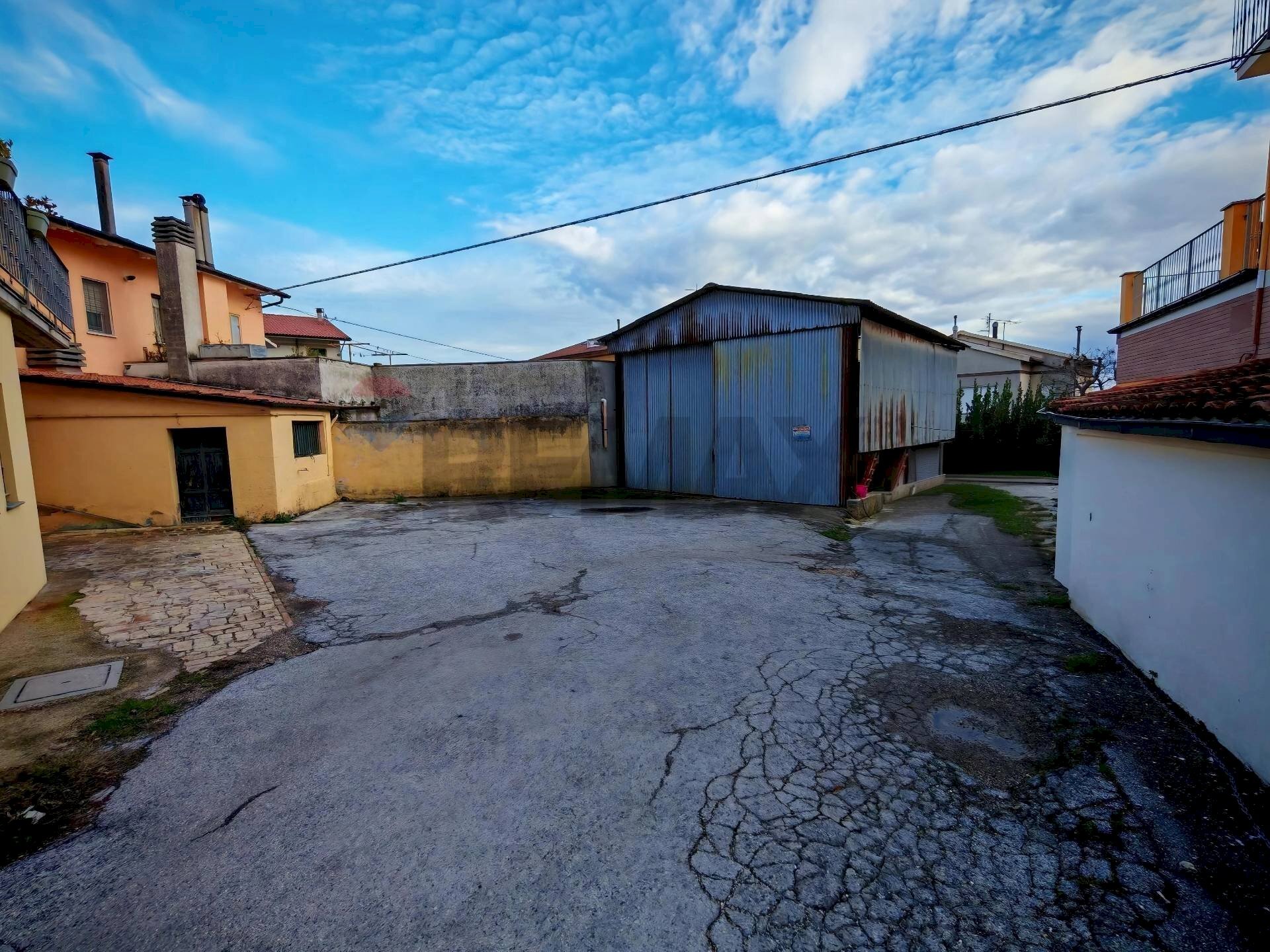 Casa all\'aperto - Laboratorio VIA NAZARIO SAURO
 
52, Recanati - foto 1