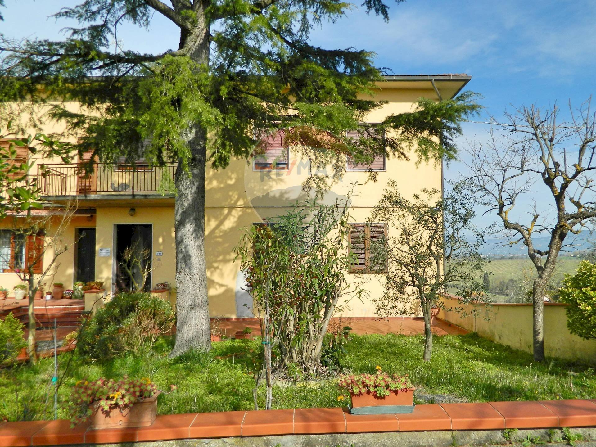 Casa esterno - Appartamento VIA CERRETANA
 
134, Vinci - foto 1