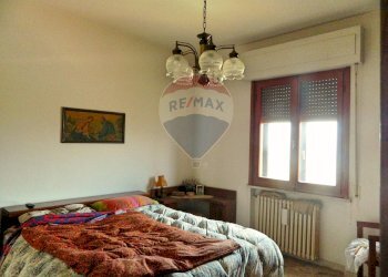 Camera / camera da letto - Apartment VIA CERRETANA
 
134, Vinci - photo 14