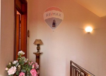 Pianerottolo corridoio - Apartment VIA CERRETANA
 
134, Vinci - photo 19