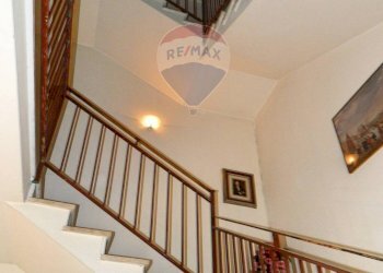 Scale - Apartment VIA CERRETANA
 
134, Vinci - photo 29