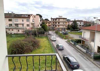 Balcone - Three-room apartment Via Meucci
 
11, Vinci - photo 8