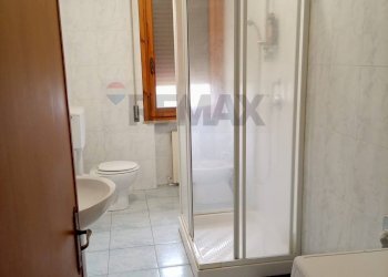 Bagno - Three-room apartment Via Meucci
 
11, Vinci - photo 12