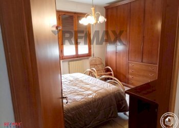 Camera / camera da letto - Three-room apartment Via Meucci
 
11, Vinci - photo 9