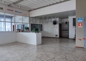 Stanza vuota - Capannone Via Ciambellana
 
28, Vinci - foto 7