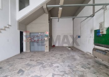 Terrazza - Capannone Via Ciambellana
 
28, Vinci - foto 25