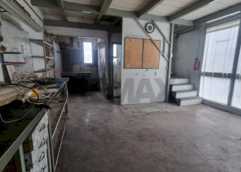 Cucina - Capannone Via Ciambellana
 
28, Vinci - foto 27